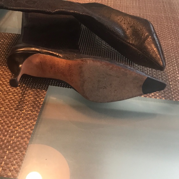 Shoes - Picture 3 of 4